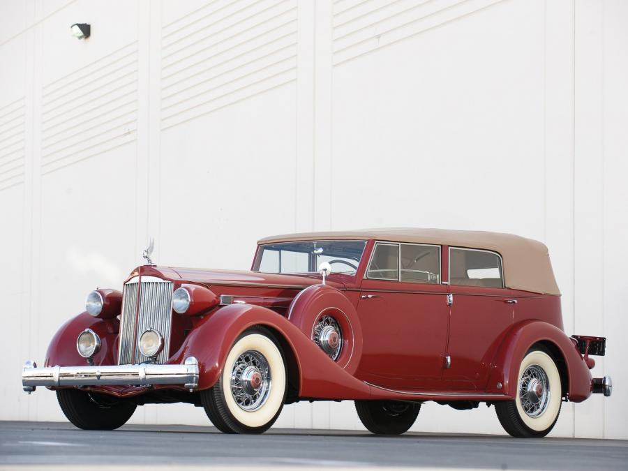  Packard Twelve Convertible Sedan by Dietrich 1935 года  (фото 10 из 18)